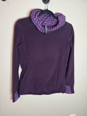 Mountain Hardwear Purple Fleece Hoodie Small Cowl Neck